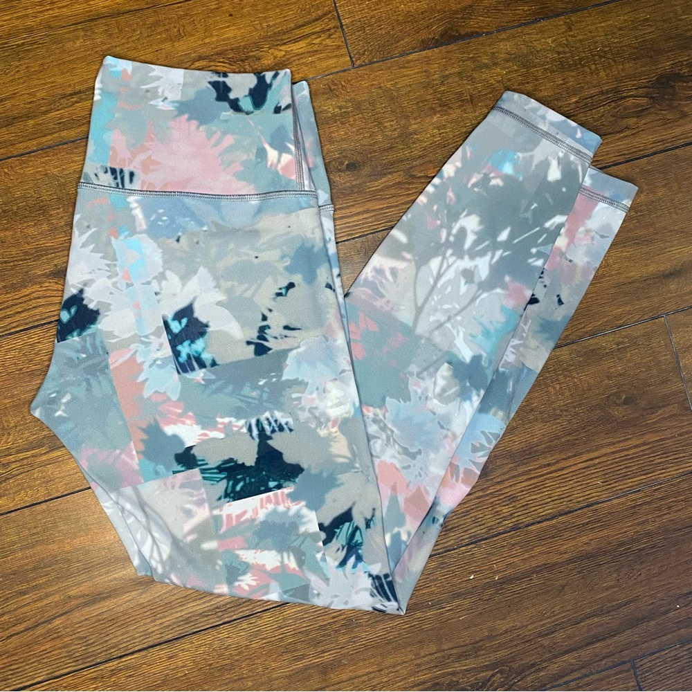 Lululemon leggings full length size 8